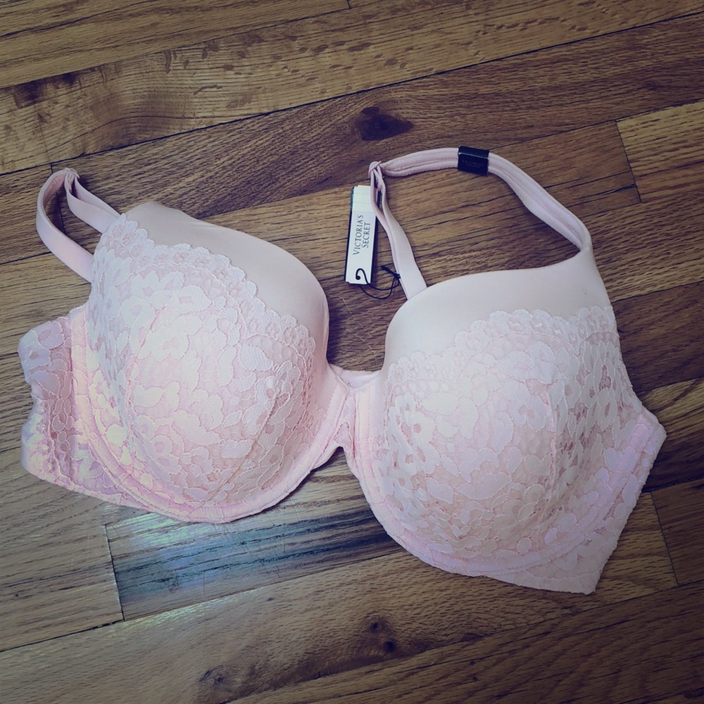 NWT Victoria’s Secret Body by Victoria bra